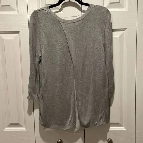 Gray 3/4 Sweater with Split Back - Picture 3 of 4